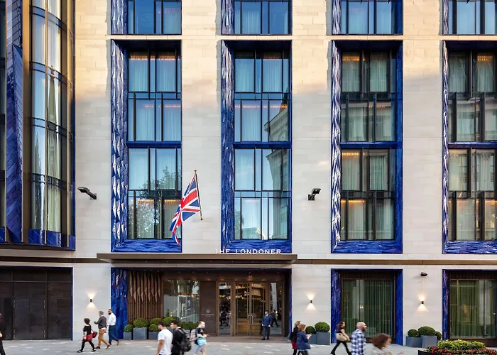 The Londoner Hotel